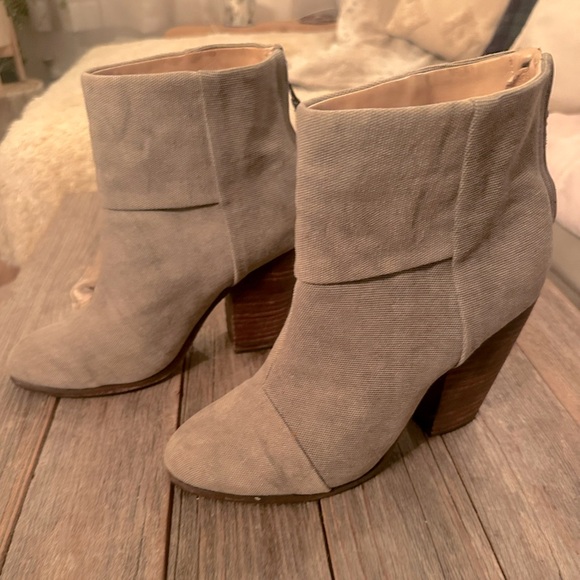 Rag & Bone | Newbury Bootie Gray Linen Canvas (limited ed.) - Picture 3 of 9